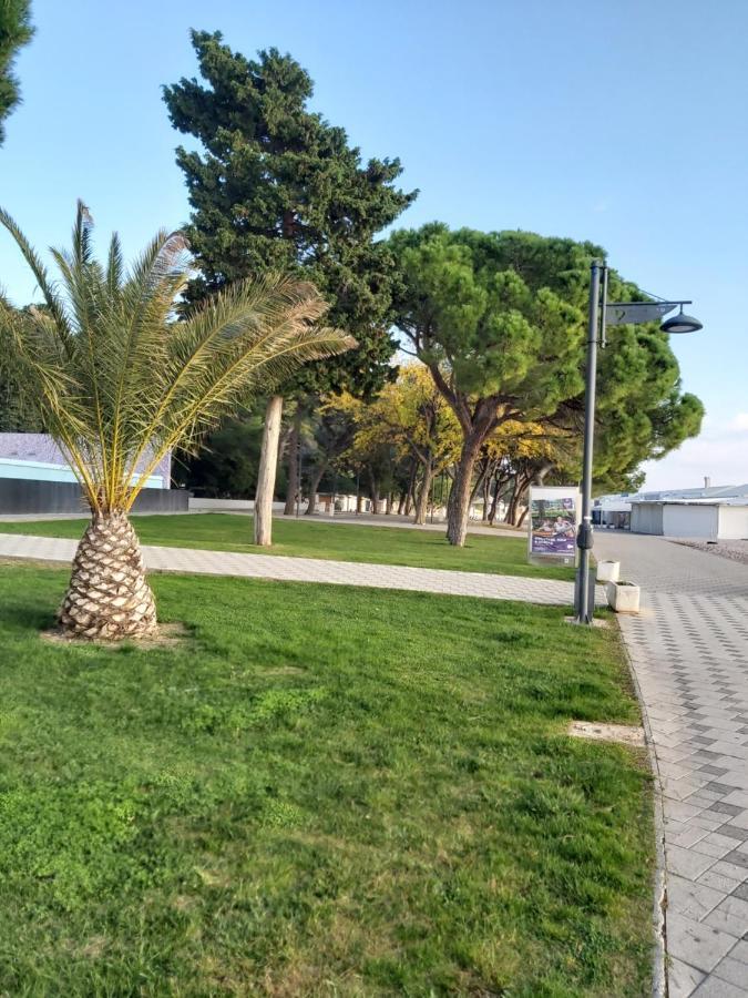 Mobile Home Sole Biograd Na Moru Eksteriør bilde